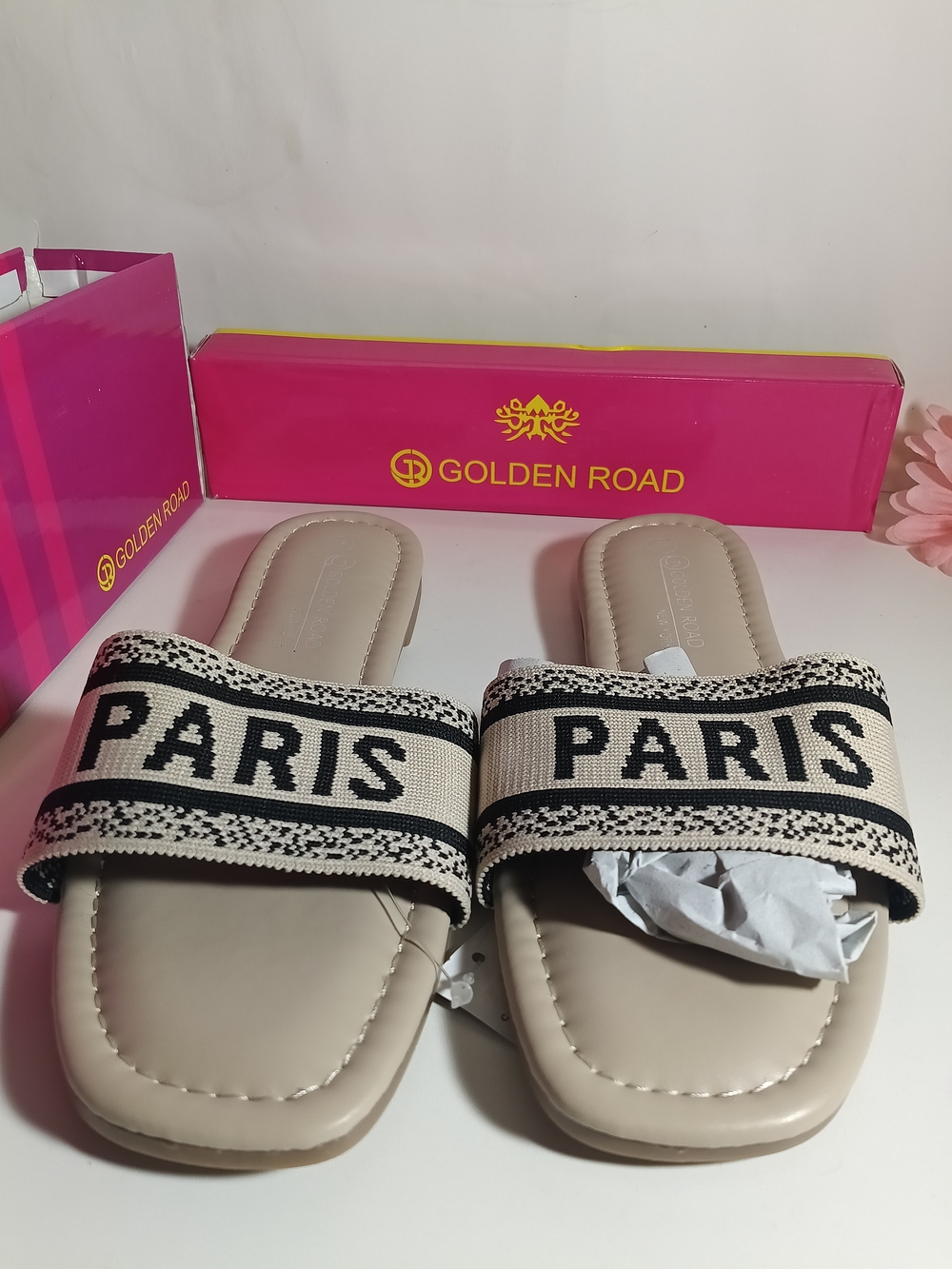 Golden Road New York "PARIS" Embroidered Canvas Slide Sandals - Beige Size 10 - Picture 5 of 6